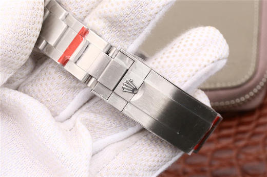 N劳力士黑水鬼黑鬼v7S版SUB潜航者系列116610LN 搭配进口316不锈钢 此版本为特价版本 性价比超高也是基于正品original原版开模的super copy版本 做工方面相当不错值得入手❕ 商品图9