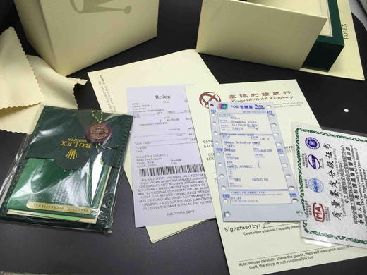 N劳力士黑水鬼黑鬼v7S版SUB潜航者系列116610LN 搭配进口316不锈钢 此版本为特价版本 性价比超高也是基于正品original原版开模的super copy版本 做工方面相当不错值得入手❕ 商品图14