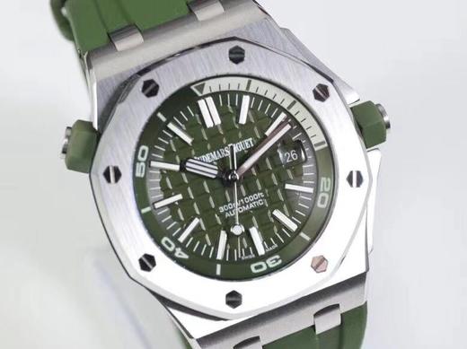 军绿色 JF爱彼15710 V9s版，精钢！实测高强度防水200米！进口9015改正品3120机！透底，原装潜水硅胶表带！足够乱真男士手表，自动机械 商品图2