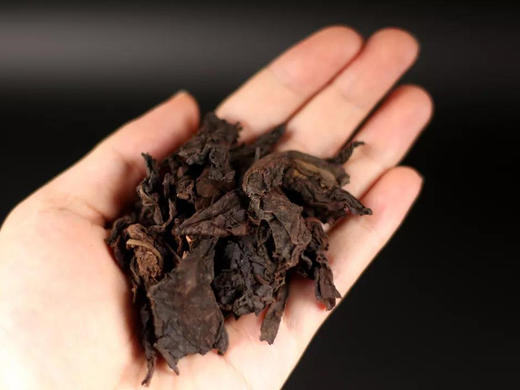 一球2018年初年华·黄金叶熟茶250g 商品图2