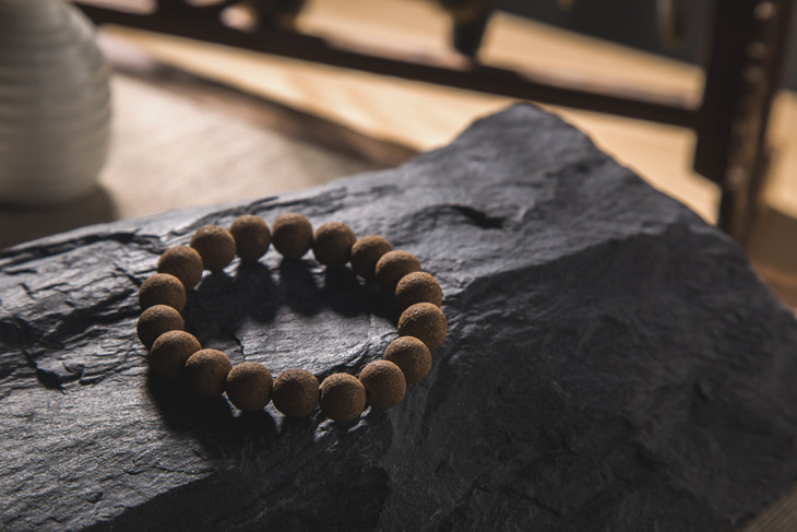 三联文房·桑菩题藏香珠手串│安神助眠,健脾温胃,静心祈福