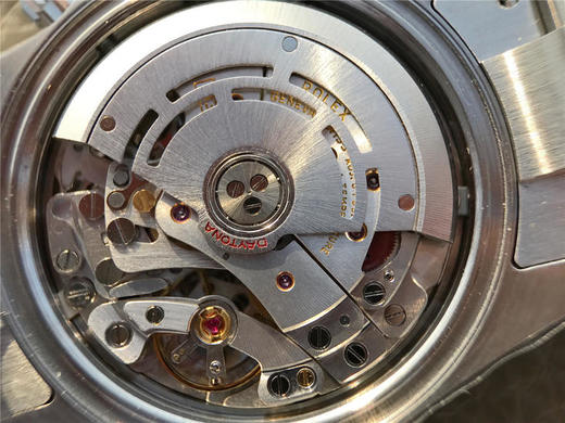 冰蓝迪N厂NOOB厂出品，劳力士迪通拿 116506，专属Cal.4130自动上链机芯，搭配正品一致的904进口精钢，12.2毫米厚度和正品一致，全部计时功能100%完全实现，美无破绽！！ 商品图10