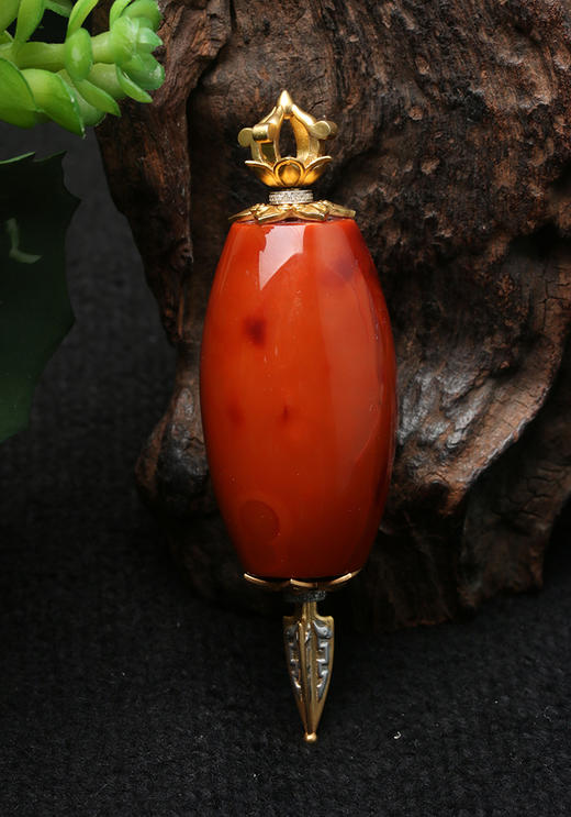 【903463】南红川料大桶珠吊坠