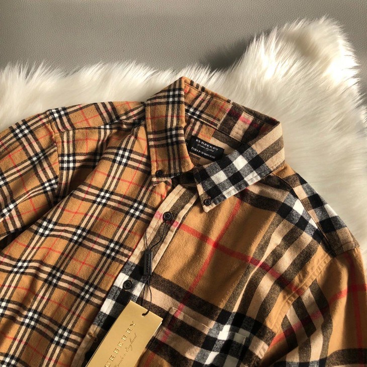 点此购买情侣款巴宝莉联名限量款格纹衬衫创111616