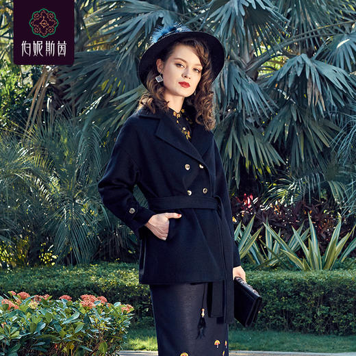 【伯妮斯茵】1C6551-- 大衣--星夜--《燃烧的灵魂——梵高》 商品图2