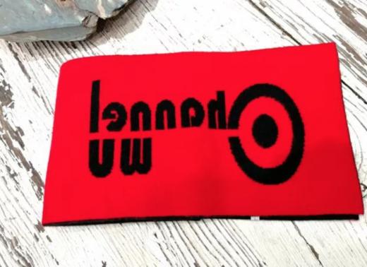  个性化定制刺绣专拍链接 | （单拍无效，需与围巾一同拍下） 商品图1