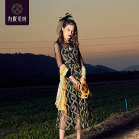 1S6532--黄色连衣裙--奥维尔风光--《燃烧的灵魂—梵高》