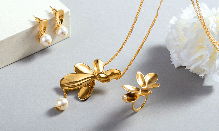 daartemis花瓣系列首饰│你和明星之间只差一件配饰的距离