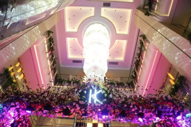 【丽江纯k/芭芘ktv】399元欢唱套餐(啤酒 爆米花 果盘 纸巾 佐酒小吃)