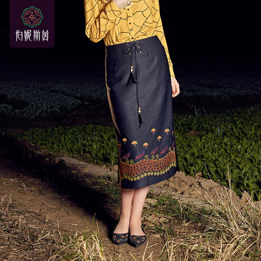 1B6573-套装- 半裙--埃顿花园的回忆--《燃烧的灵魂——梵高》 商品图2