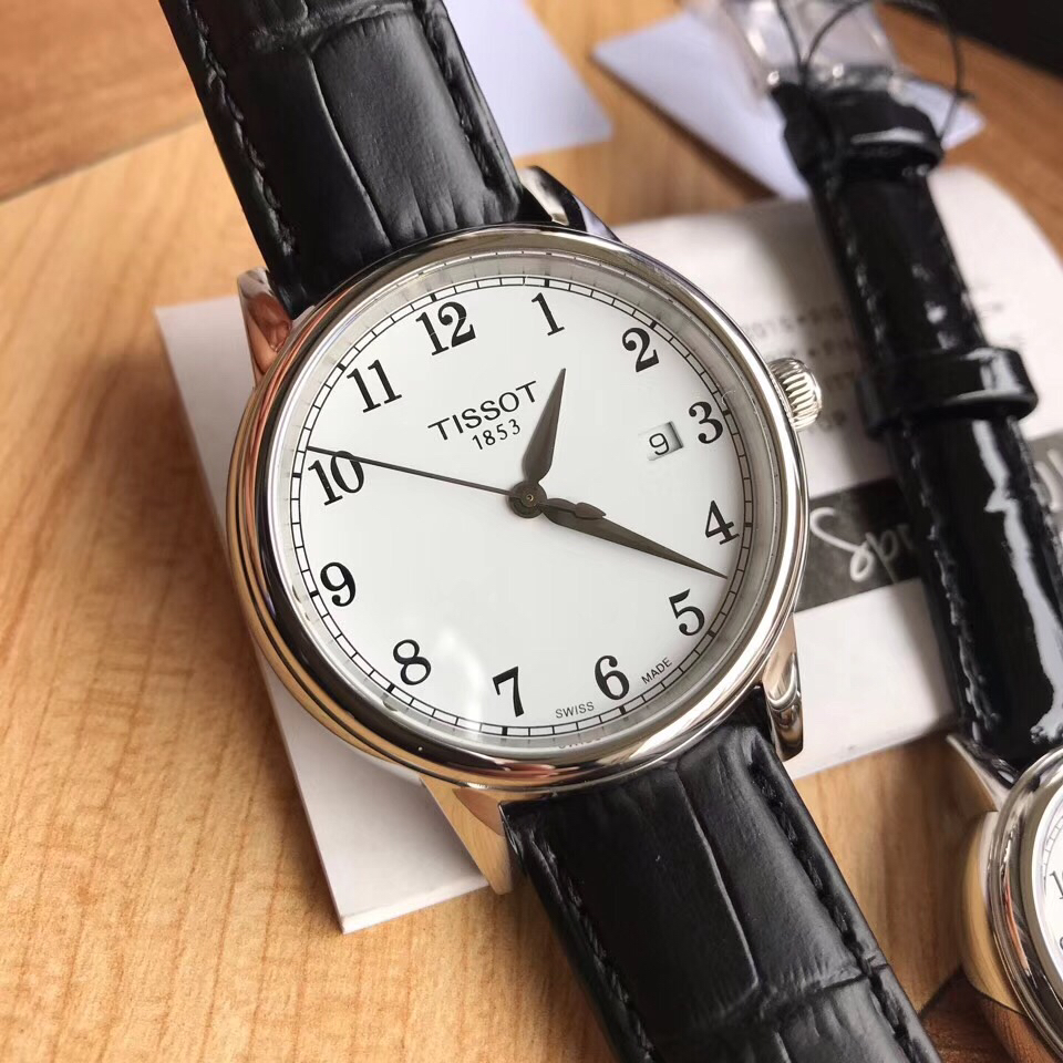 原单品质天梭型号t085卡森系列机芯瑞士eta石英机芯镜面蓝宝石水晶