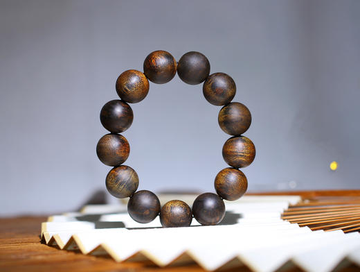 18mm绿奇沉水手串 商品图0