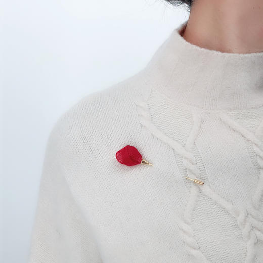 北京仓｜Vlum-Déliée-石榴红 胸针［法国设计师］ 商品图0