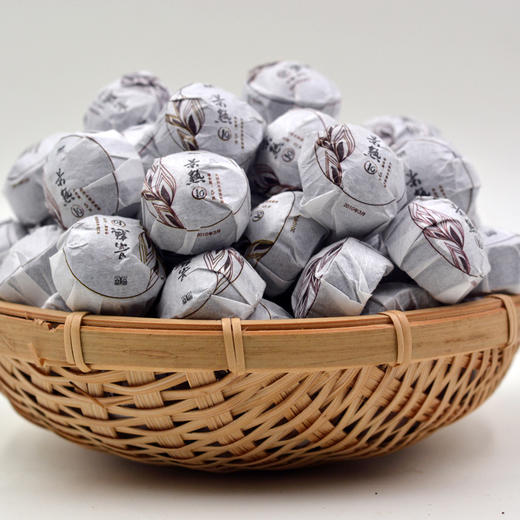 2010年普洱熟茶功夫小沱（35粒*5g） 商品图0