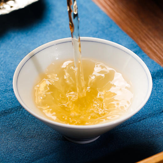 压箱底小班章（普洱生茶） 商品图3