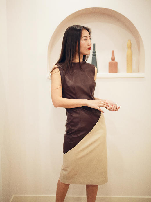 AtelierMissLu / Julie 酒红米白几何拼色仿皮连身裙 商品图8