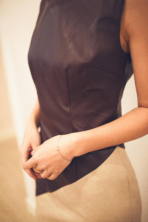 AtelierMissLu / Julie 酒红米白几何拼色仿皮连身裙 商品图3