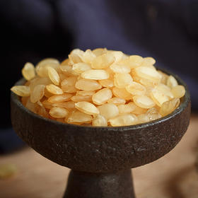  你听说了吗？一碗桃胶皂角米雪燕羹等于敷十片面膜哦！ 