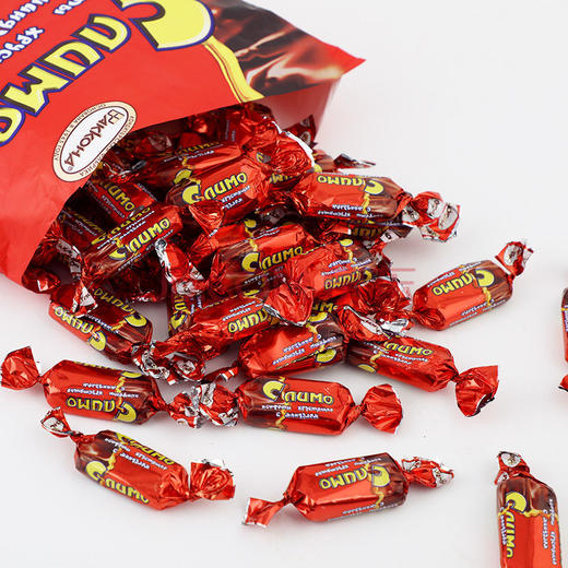 俄罗斯进口阿孔特红皮糖扁桃仁夹心巧克力500g年货礼糖