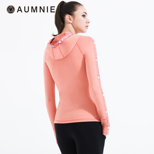 连帽 LOGO 塑身上衣 HOODED LOGO TOP 含胸垫 商品图7