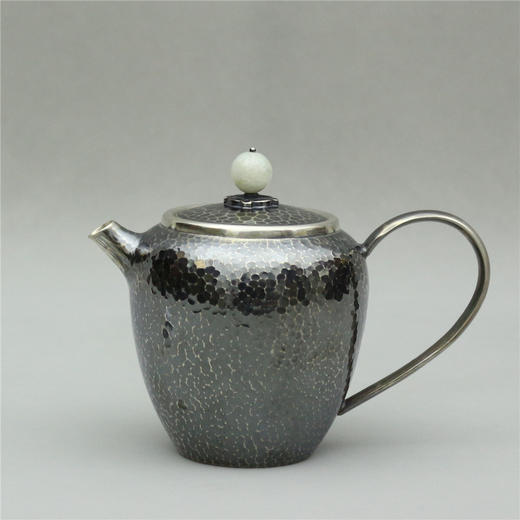 银制翠珠钮槌目纹手把壶 商品图0