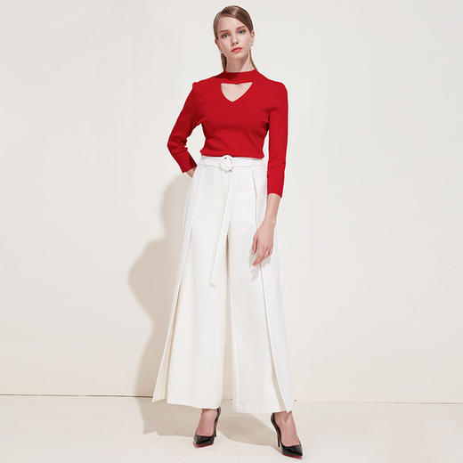 EITIE爱特爱品牌女装春季新款修身显瘦V领镂空挂脖毛针织衫女5901603 商品图2