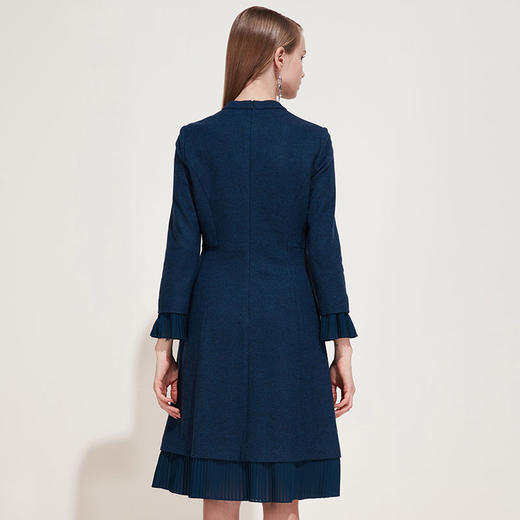 EITIE爱特爱品牌女装春季时尚圆领褶皱小花边羊毛连衣裙5907606 商品图3