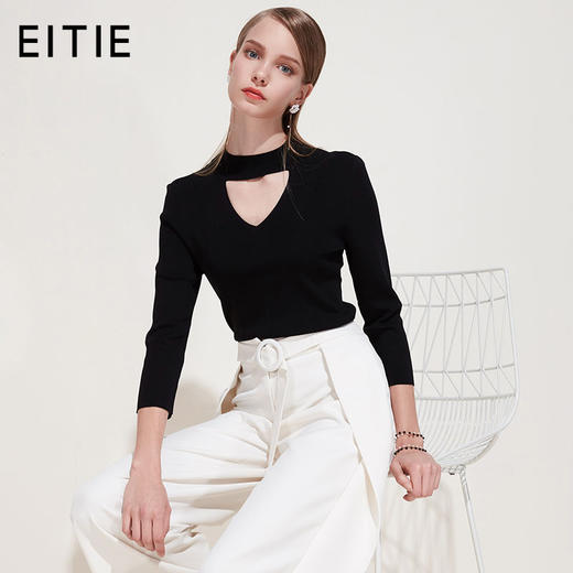 EITIE爱特爱品牌女装春季新款修身显瘦V领镂空挂脖毛针织衫女5901603 商品图1