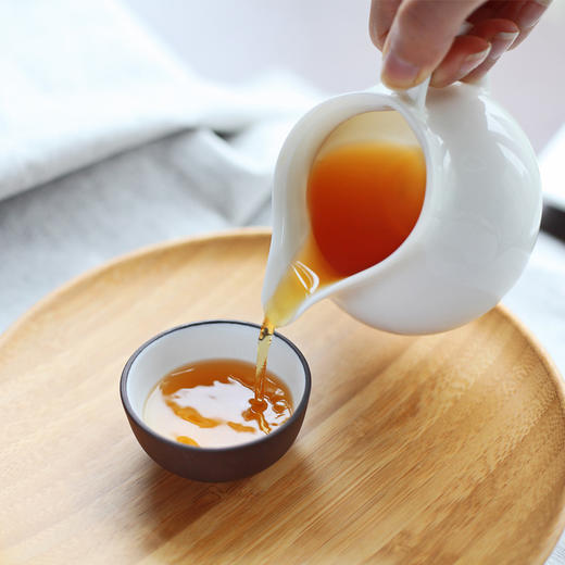 聚芳永【九曲红梅红茶】特级西湖红茶20g铁罐装JT2 商品图2