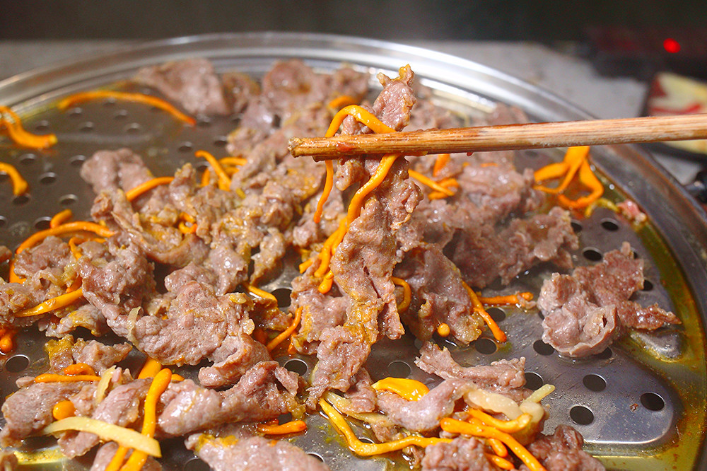 乐阳江3折吃桑拿牛火锅马德里顺味牛肉火锅还享8折