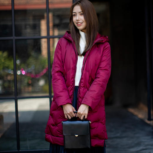 刺绣雪花羽绒服	9041840713 商品图2