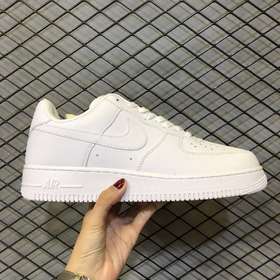 耐克空军一号全白全黑小麦男女高低
帮板鞋