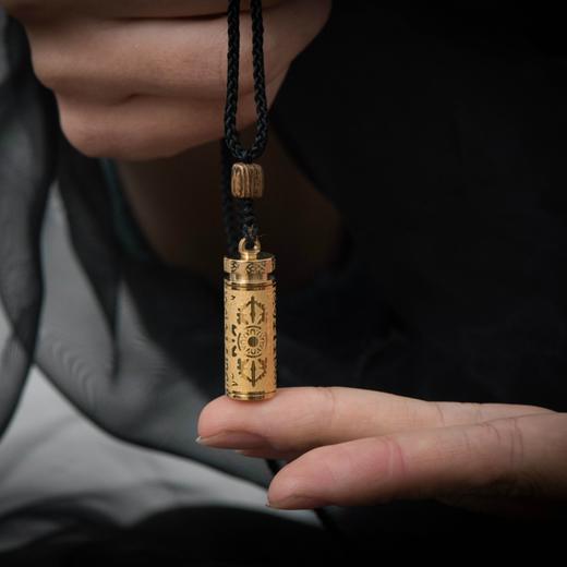 大随吊坠，全面金色溶工艺 （A精钛钢，浮雕电镀） 商品图5