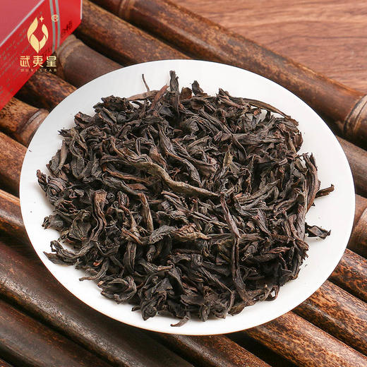 【“红韵”当头】武夷星 八三茶人红韵纯正大红袍125g武夷山岩茶 岩骨花香，生津回甘！ 商品图3