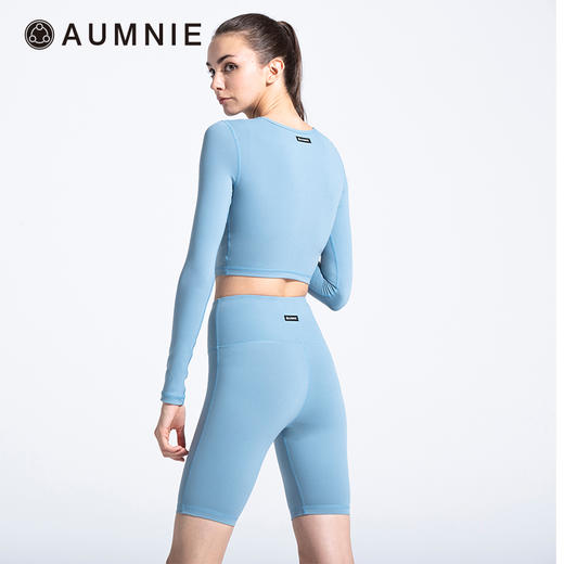 AUMNIE澳弥尼    长袖露脐T恤AUMNIE LONG SLEEVE CROPPED TEE 商品图1