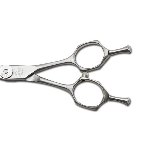 ZEBRA斑马 E55043 翘剪 锋利/平剪/翘剪弯刀/修饰剪刀/日式/纹理/A型蝴蝶柄/5.5寸 商品图1