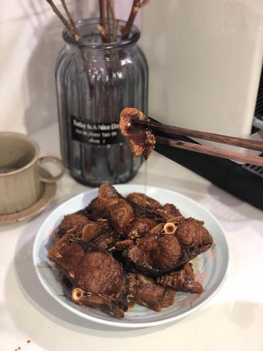 周五取货：【老上海秘制熏鱼】一盒250克，外酥内嫩！蜜汁流油！ 商品图4