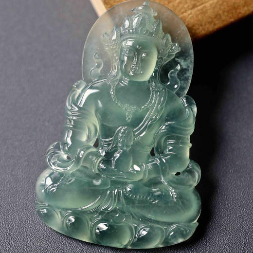 高冰种晴水绿翡翠度母