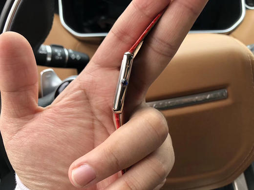 限时特惠 版本    卡地亚TANK 坦克系列女士腕表，表盘尺寸：小号31X24mm 中号33X27mm,原装瑞士朗达石英机芯（专柜一致）完美复刻 商品图2