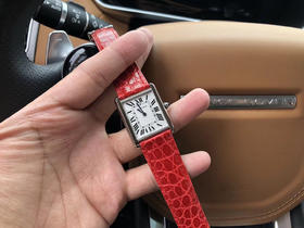 限时特惠 版本    卡地亚TANK 坦克系列女士腕表，表盘尺寸：小号31X24mm 中号33X27mm,原装瑞士朗达石英机芯（专柜一致）完美复刻