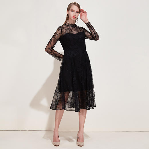 EITIE爱特爱新款女装春装法国小众连衣裙假两件套钩花蕾丝裙5907695 商品图1