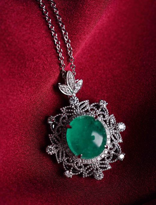 祖母绿雪花款式蛋面订制