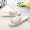 【柔软舒适 环保无味 静音防滑】日式新款室内拖鞋女夏时尚平底情侣居家地板浴室洗澡防滑凉拖鞋男 商品缩略图2