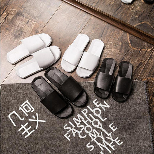 【柔软舒适 环保无味 静音防滑】日式新款室内拖鞋女夏时尚平底情侣居家地板浴室洗澡防滑凉拖鞋男 商品图4