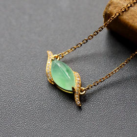 冰种阳绿翡翠马眼锁骨链