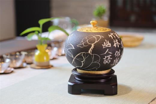 6寸雕金茶叶罐（荷花） 商品图0