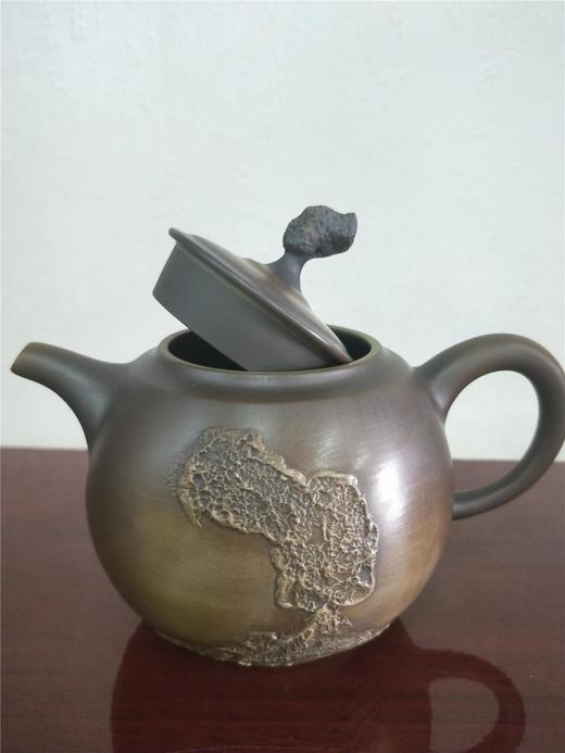 台湾大师  章世奇 女王头壶（口径约4.5cm,高约9cm） 商品图1