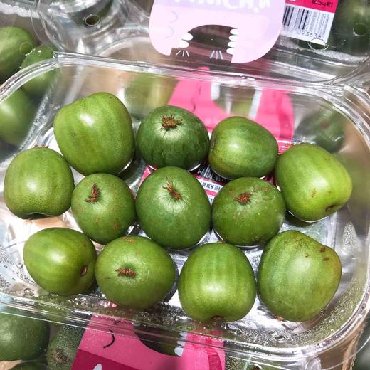 迷你奇异莓但没有毛茸茸的外衣可直接食用通体翠绿味道是奇异果的清新