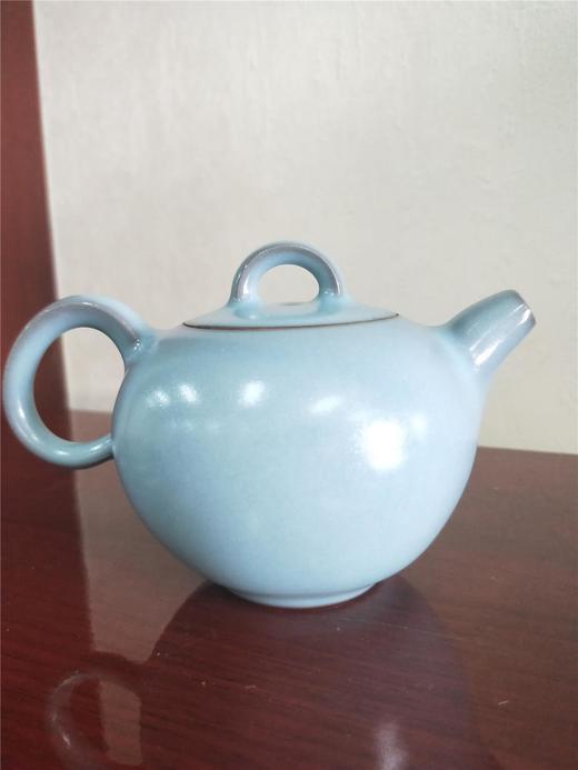 台湾名家苏保在手工天青壶口径5cm高7cm