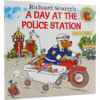 进口英文原版儿童绘本 Richard Scarry’s A Day at the Police Station 警察局的一天 英文版原版 斯凯瑞金色童书 启蒙进口书 商品缩略图4